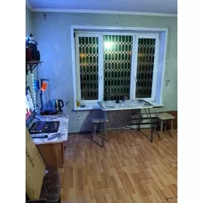 Комната в трехкомнатной квартира