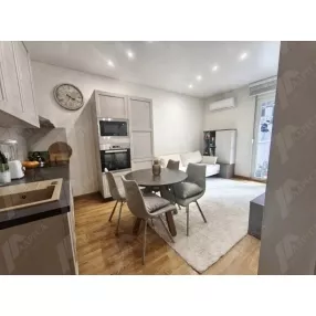 Квартира с 1 спальней в Будве