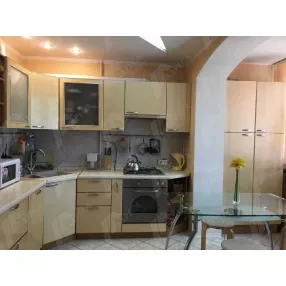 Продам 4-х комнатную квартиру